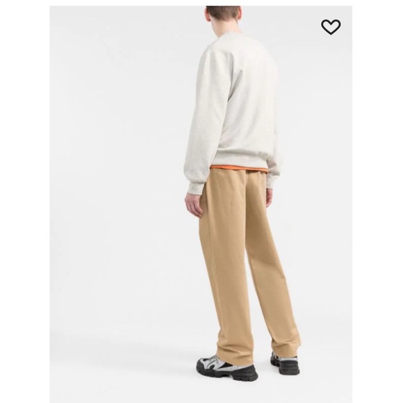 NWT Polo Ralph Lauren
embossed-logo lettering sweatshirt - Picture 5 of 8